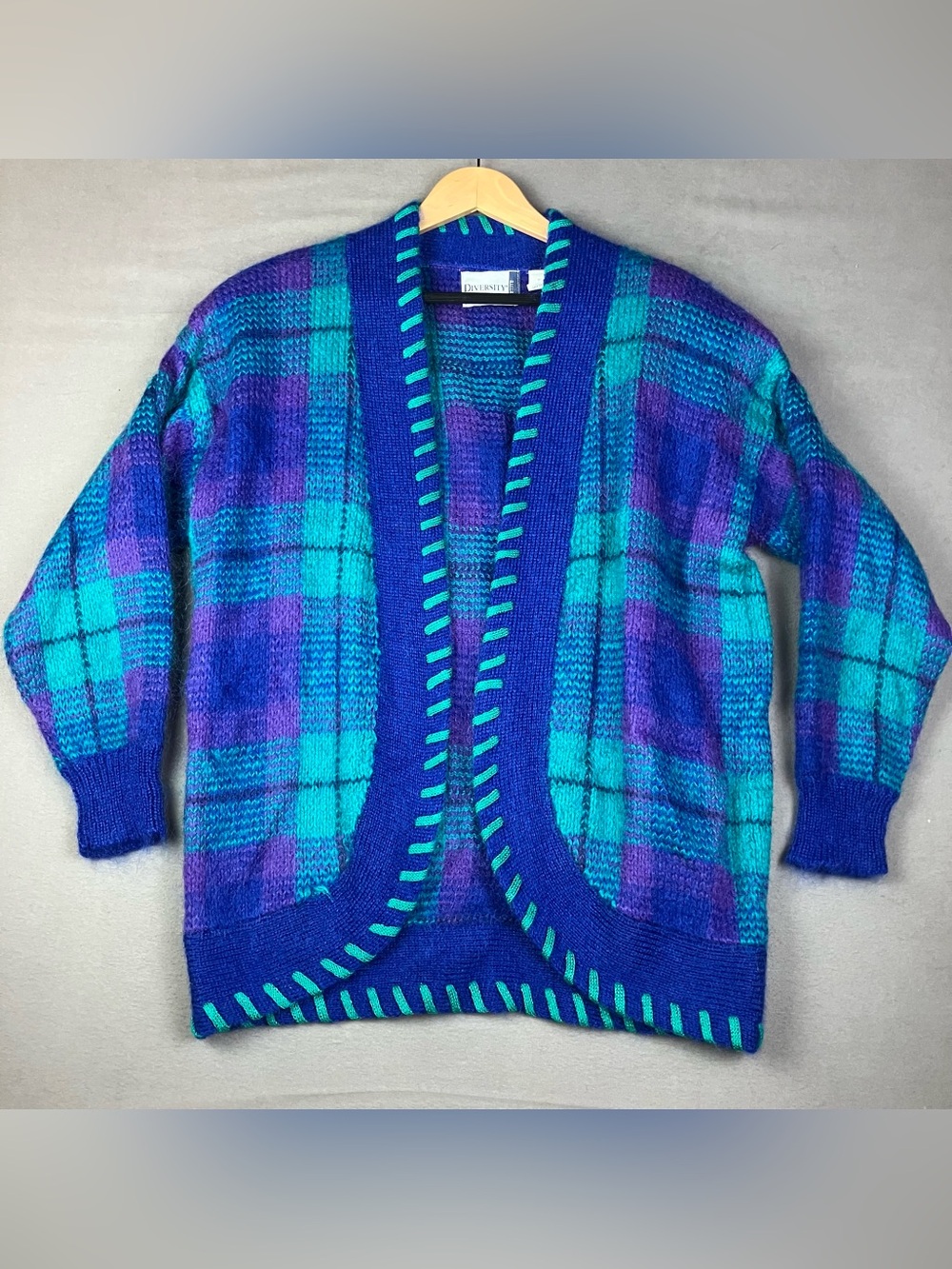 Vintage Diversity Women’s Size L Petite Open Front Cardigan Mohair Blend Plaid.